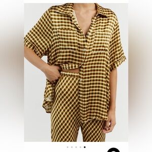 DISSH - satin shirt - size 4